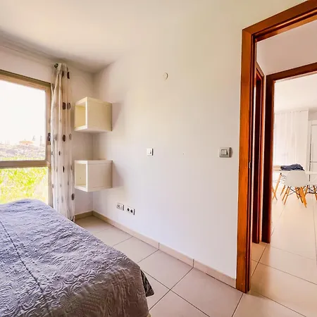 Beautiful Alcala Center Apartment *