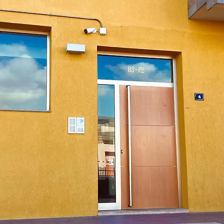 Beautiful Alcala Center Apartment